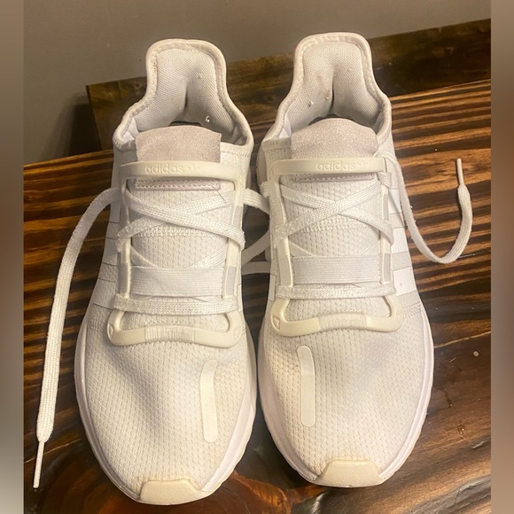 Women’s Adidas U-path run sneakers size 7 - Picture 2 of 5